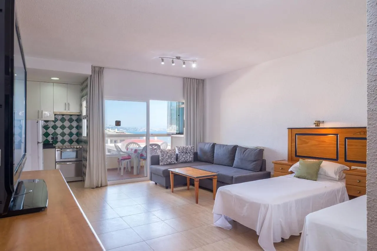 Pyr Aparthotel Studio Fuengirola Apartment